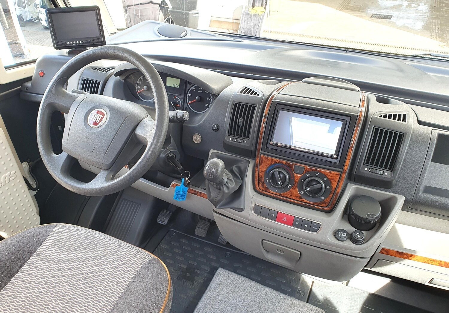 Miniatura 18